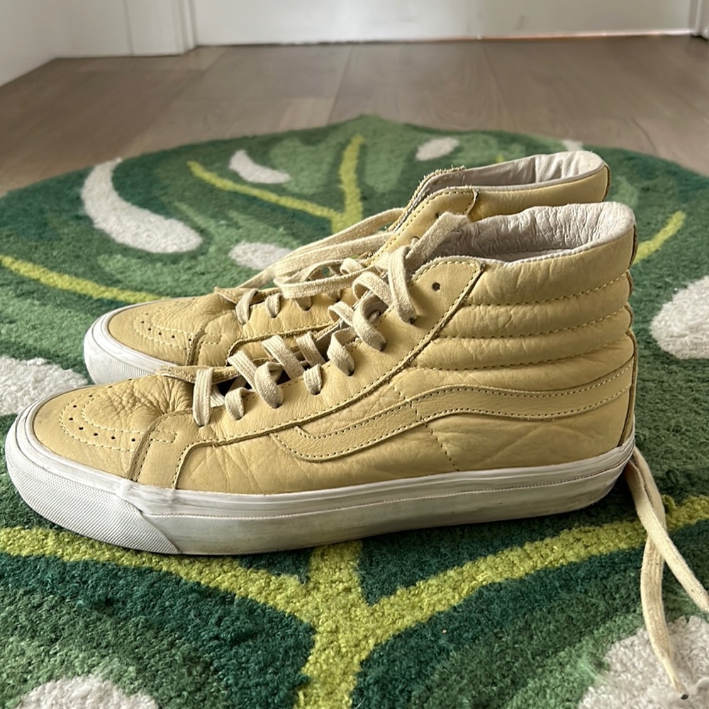 Vintage yellow leather vans